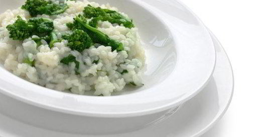 Рис с брокколи в сливочно-сырном соусе
