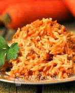Рис с фаршем и морковью в мультиварке