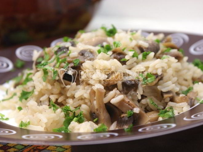 Рецепт риса с грибами в горшочке