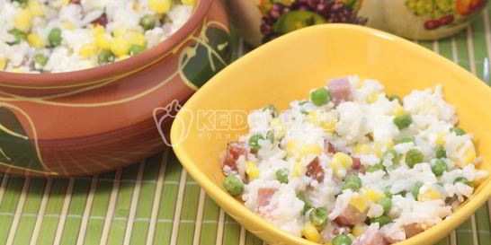 Рис с овощами и сыром Фета