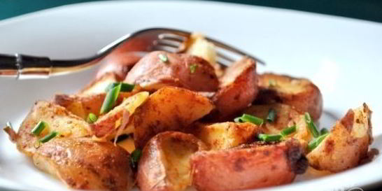 Жареная картошка на сковороде