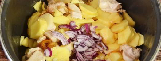 жареная картошка с курицей в мультиварке. Шаг 9