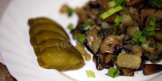 Жареный картофель с королевскими шампиньонами