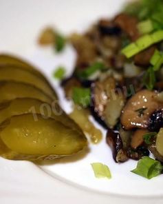 Жареный картофель с королевскими шампиньонами