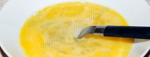 жареный рис с яйцом, мясом и овощами по-китайски. Шаг 8