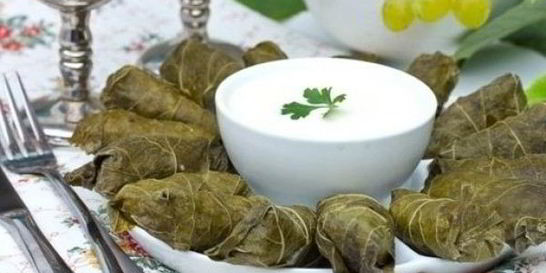 Голубцы в виноградных листьях