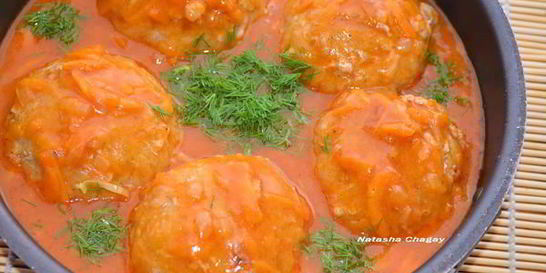 Ленивые голубцы в томатном соусе