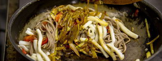 гречневая лапша с кальмарами. Шаг 9