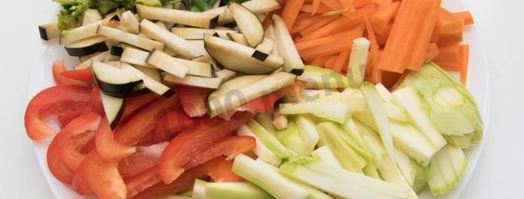 гречневая лапша с овощами и курицей. Шаг 3