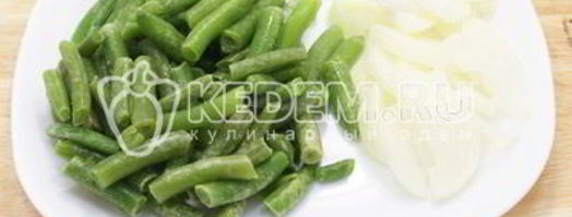 белые грибы со стручковой фасолью. Шаг 3