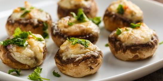 Фаршированные грибы на гриле