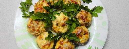 фаршированные шампиньоны запеченные с сыром в духовке. Шаг 6