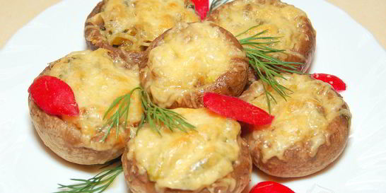Фаршированные шампиньоны