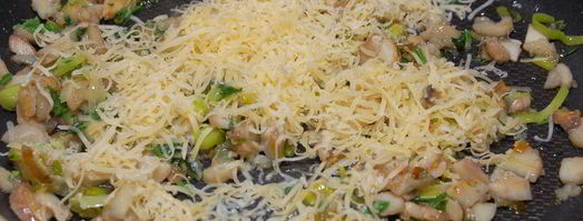 фаршированные шампиньоны. Шаг 4