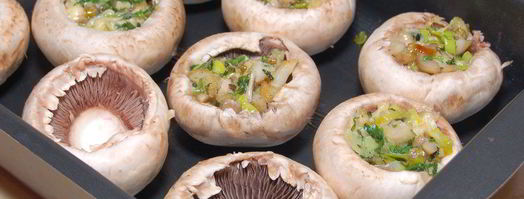 фаршированные шампиньоны. Шаг 5