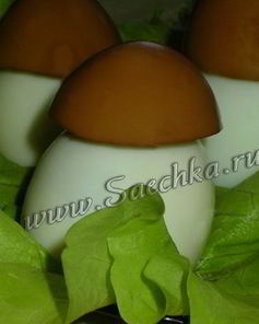 Грибочки из фаршированных яиц