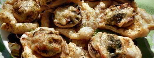 грибы фаршированные на слоеном тесте. Шаг 5