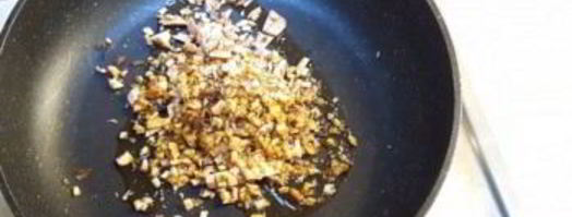 грибы, фаршированные орехами и сыром. Шаг 4