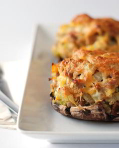 Грибы, фаршированные овощной начинкой