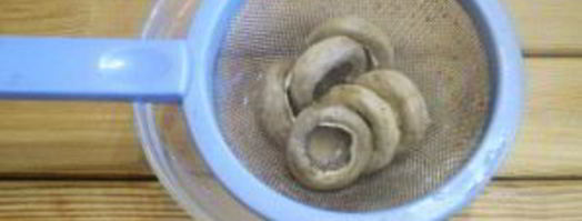 грибы фаршированные в духовке. Шаг 9