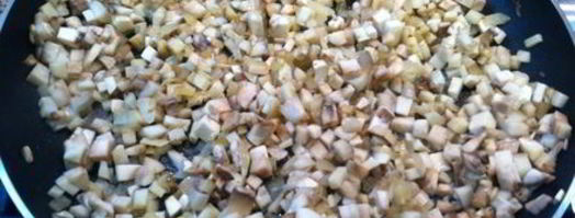 грибы фаршированные. Шаг 15