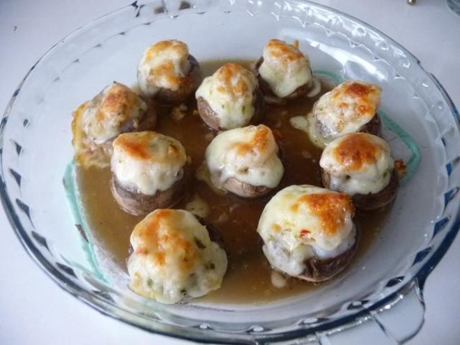 Рецепт грибов с креветками и сыром