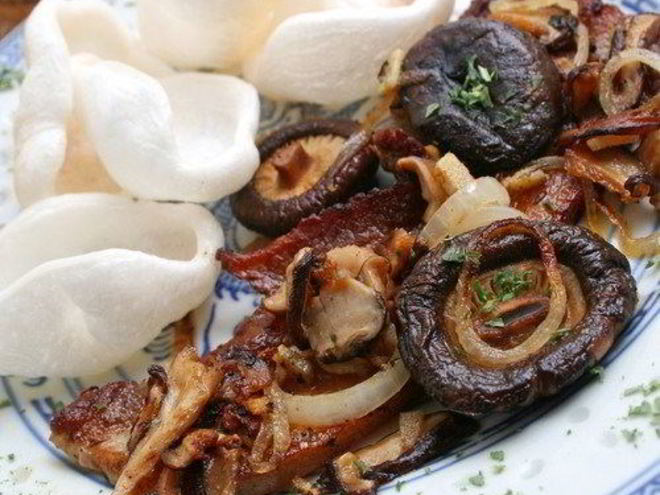 Рецепт грибов с ветчиной и имбирем