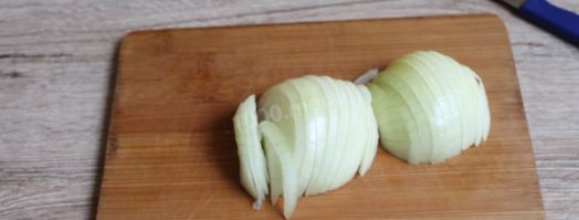 грибы в сметане в мультиварке тушеные. Шаг 3