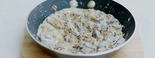 грибы в сметане. Шаг 6