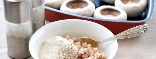 грибы, запеченные с голубым сыром и беконом. Шаг 4