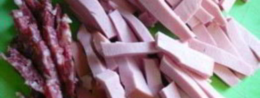 грибы, жаренные с колбасой. Шаг 5