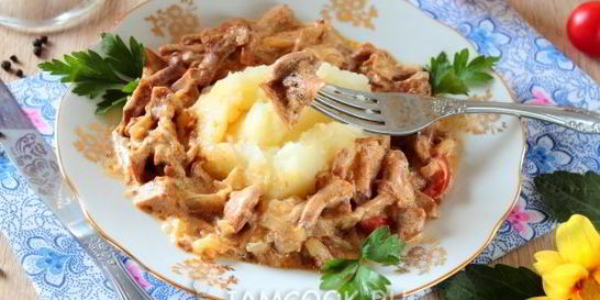 Лисички жареные в сметане