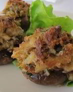 Шампиньоны фаршированные крабами