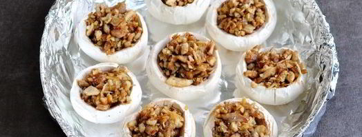 шампиньоны, фаршированные курицей и сыром. Шаг 5