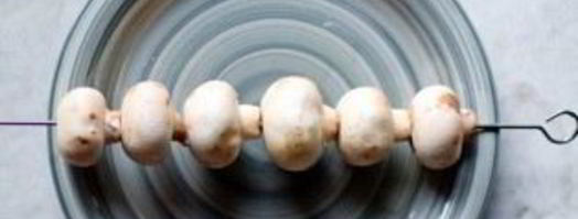 шампиньоны на углях. Шаг 3