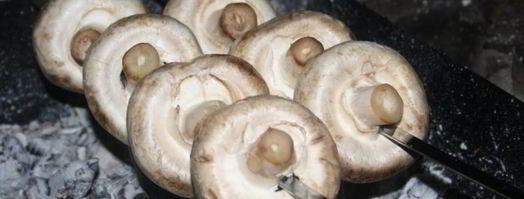 шампиньоны с чесночным ароматом на мангале. Шаг 5