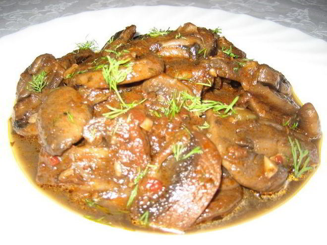 Рецепт шампиньонов в томатно-чесночном соусе