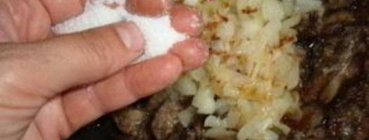 тушеные подосиновики. Шаг 3