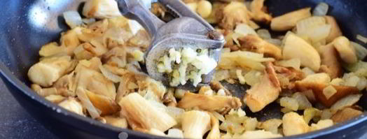 вешенки с картошкой в духовке. Шаг 8