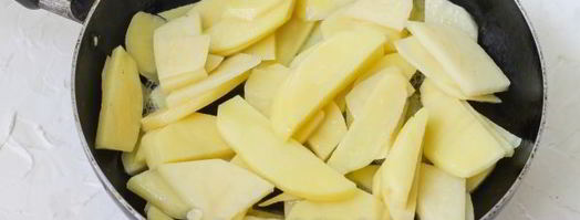 жареные грибы с картошкой на сковороде. Шаг 5