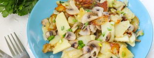 жареные грибы с картошкой на сковороде. Шаг 9