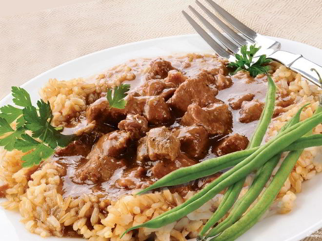 Рецепт гуляша из говядины в мультиварке