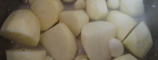 картофельное пюре с чесноком. Шаг 3