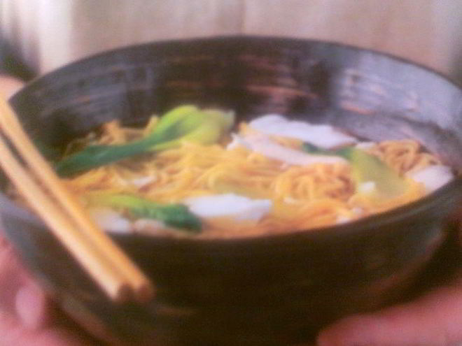 Рецепт китайской лапши с курицей и рыбой cross the bridge noodles