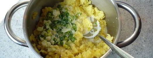 колканнон — ирландское картофельное пюре с савойской капустой. Шаг 6