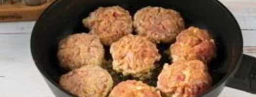 котлеты из индейки с жареными яблоками. Шаг 2