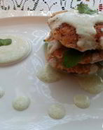 Крабовые котлеты с мятным соусом