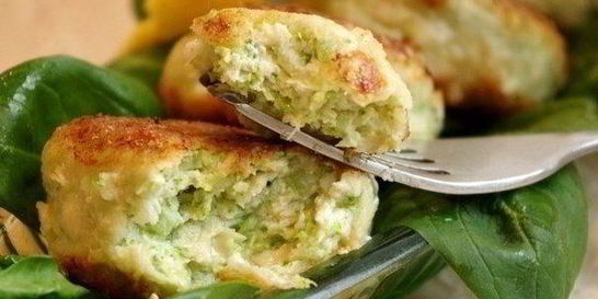 Нежные куриные котлетки с брокколи