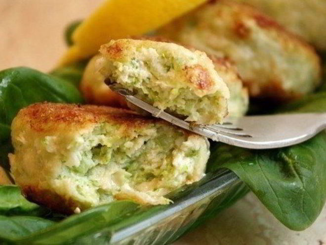 Рецепт нежных куриных котлеток с брокколи