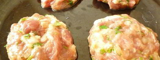 рубленые свиные котлеты. Шаг 4